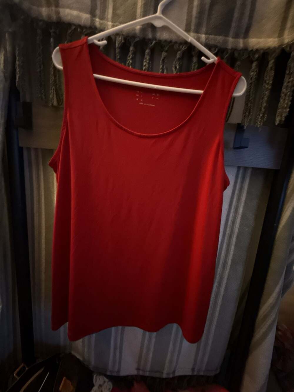 Susan Graver Modern Essentials Tank Top Size L Red